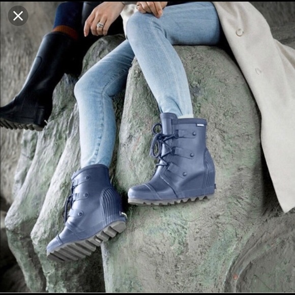 sorel blue wedge boots